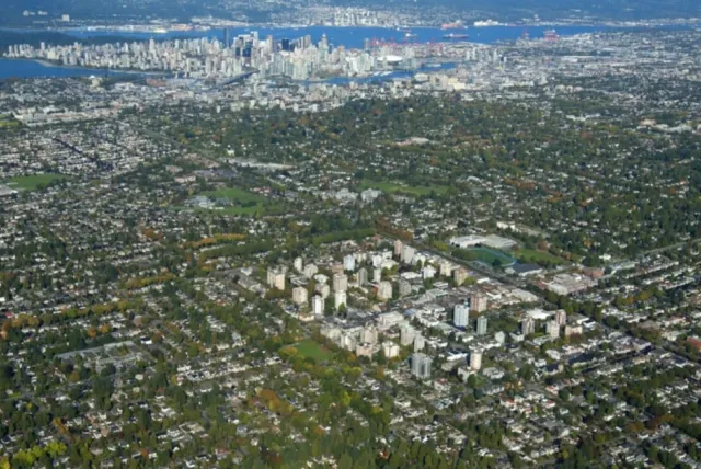 Downtown Vancouver is seen from the city's west side in this file photo. (Shutterstock.com)