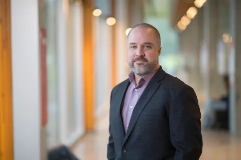 Headshot of Dr. Gabriel Potvin