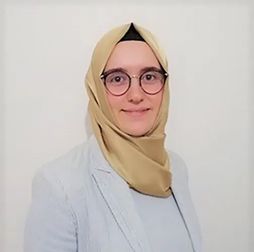 Şerife Özata 